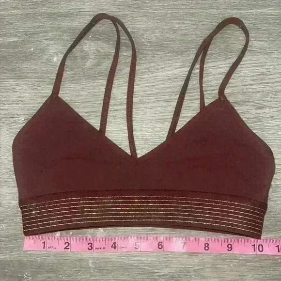 Lululemon Principal Dancer Golden Lining Bralette bra size 0 
Midnight Maroon - Picture 11 of 11